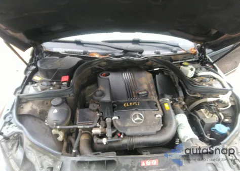 2014 Mercedes-Benz C 250 Luxury/Sport z USA, uszkodzony, nr VIN WDDGF4HB7EA959297